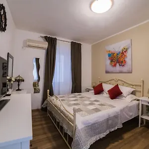 3* Pensión Archie